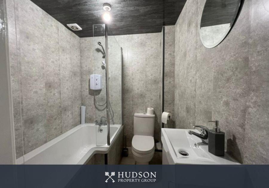 Vila Open Plan Townhouse In Shrewsbury Exteriér fotografie